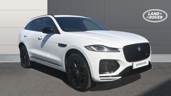 Jaguar F-Pace 3.0 D300 R-Dynamic SE Black 5dr Auto AWD Diesel Estate